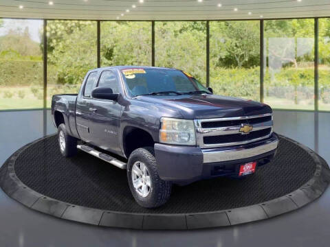 2010 Chevrolet Silverado 1500 for sale at AUTOPLEX OF MILWAUKEE in Milwaukee WI