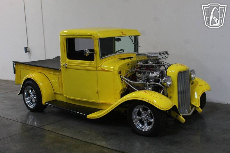 1932 Ford F-100