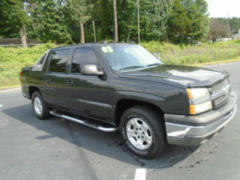 2003 Chevrolet Avalanche for sale at Atlanta Auto Max in Norcross GA