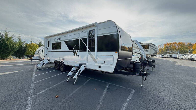 2026 Winnebago Thrive