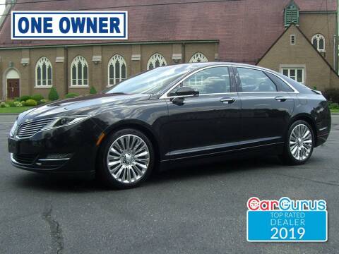 2013 Lincoln MKZ for sale at SANTI QUALITY CARS in Agawam MA