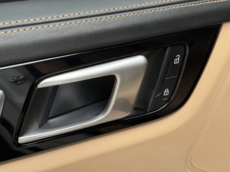 2022 Porsche Cayenne Turbo