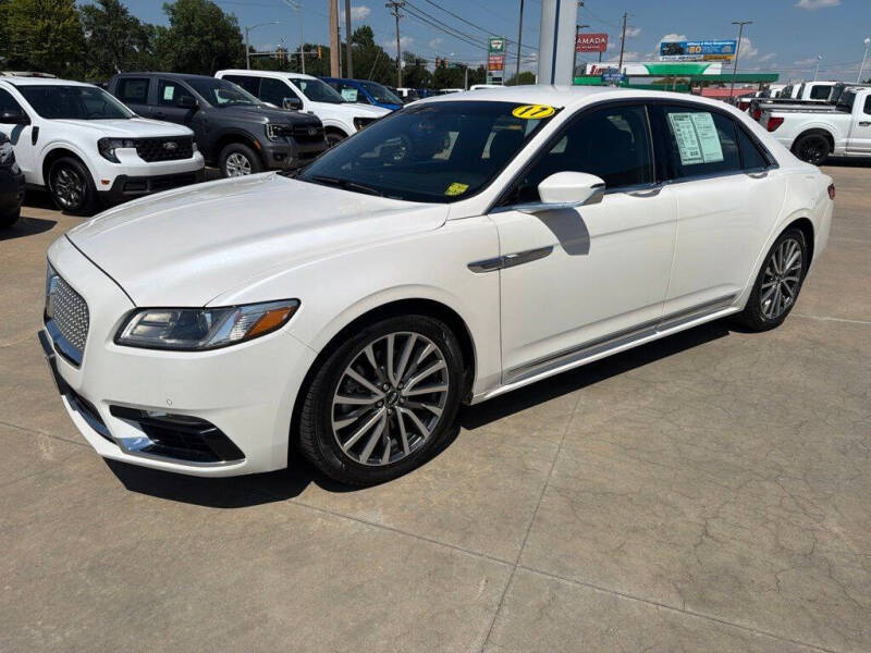 2017 Lincoln Continental Select