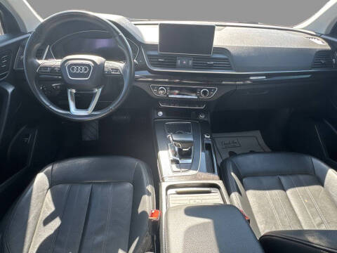 2020 Audi Q5 quattro Premium Plus 45 TFSI