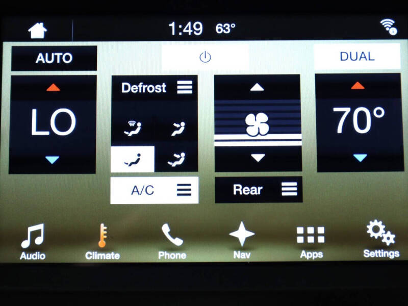2016 Lincoln Navigator Select