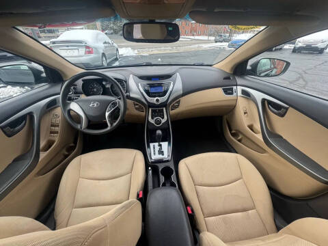 2012 Hyundai Elantra