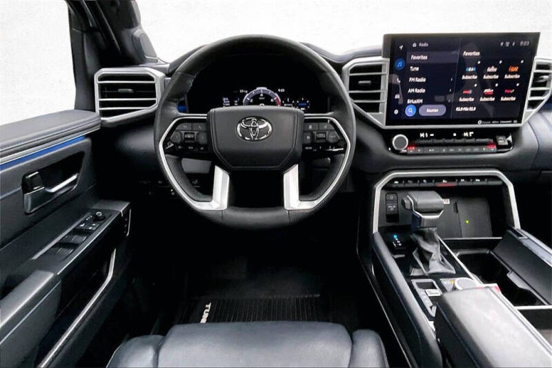 2023 Toyota Tundra Platinum HV