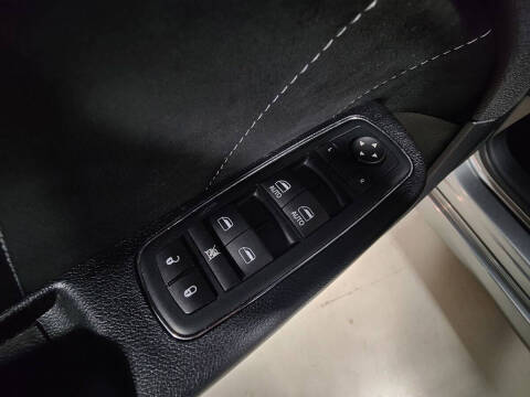 2012 Dodge Charger SRT8