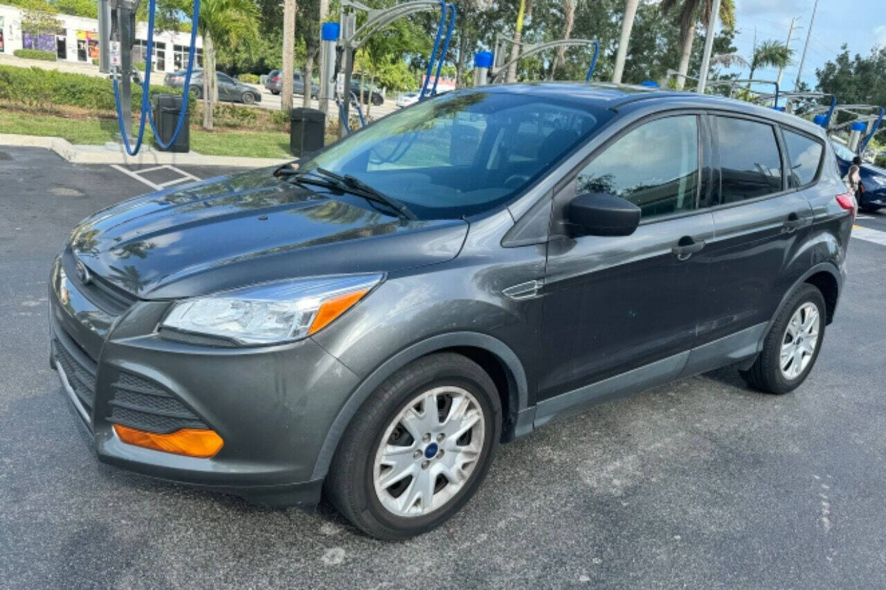 2015 Ford Escape for sale at Carisma Auto Dealer in Miramar, FL