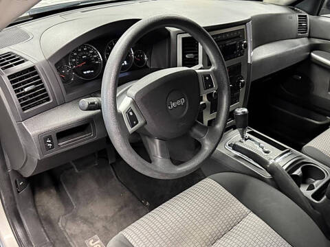 2009 Jeep Grand Cherokee Laredo