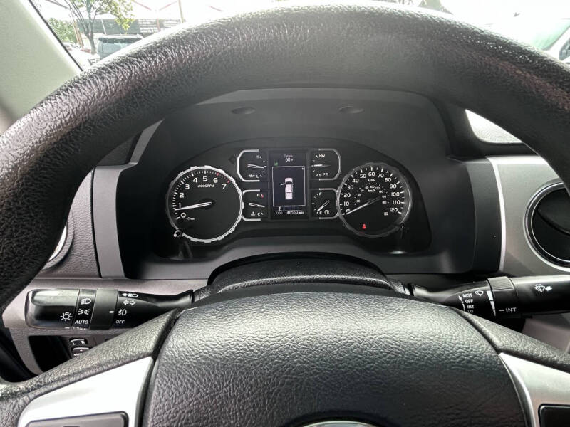 2020 Toyota Tundra SR5