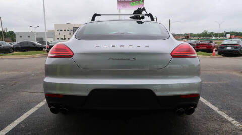 2015 Porsche Panamera