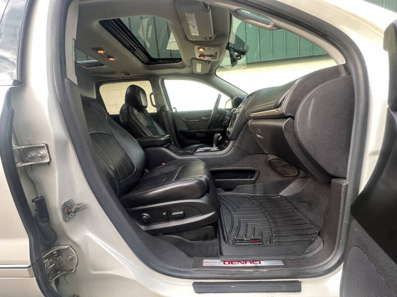 2013 GMC Acadia Denali