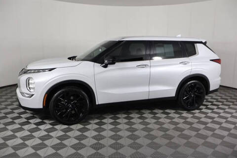 2022 Mitsubishi Outlander Black Edition