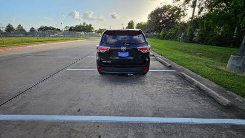 2016 Toyota Highlander LE Plus