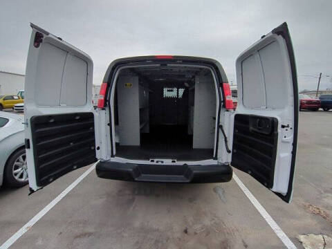 2025 Chevrolet Express 2500