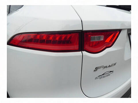 2017 Jaguar F-PACE 20d R-Sport