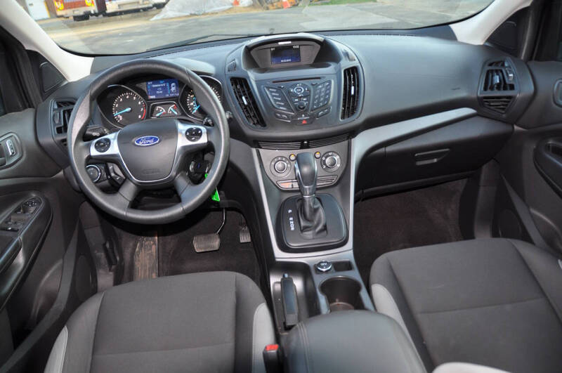 2015 Ford Escape S