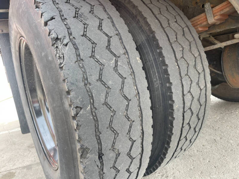 2004 International DuraStar 4300