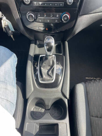 2017 Nissan Rogue S