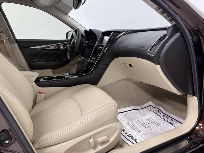 2018 Infiniti Q50 3.0T Luxe