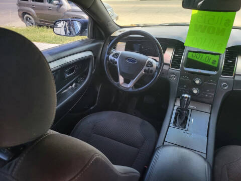 2016 Ford Taurus SEL