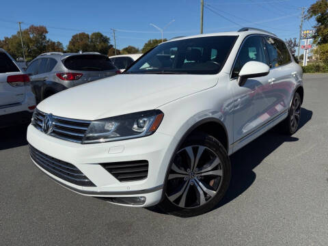 2017 Volkswagen Touareg V6 Wolfsburg
