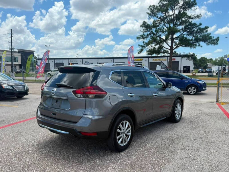 2019 Nissan Rogue SV