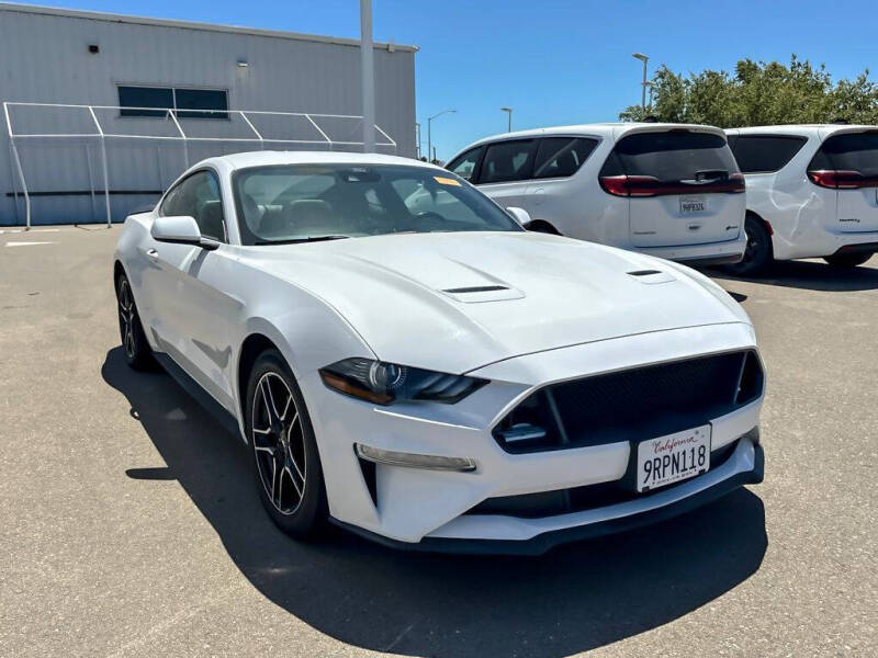 2022 Ford Mustang EcoBoost Premium