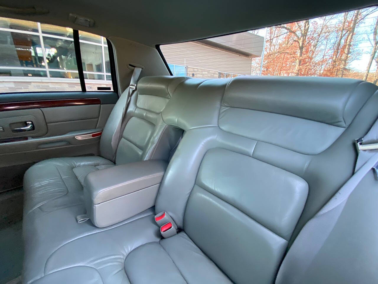 1997 Cadillac DeVille for sale at Vintage Motors USA in Roselle, NJ