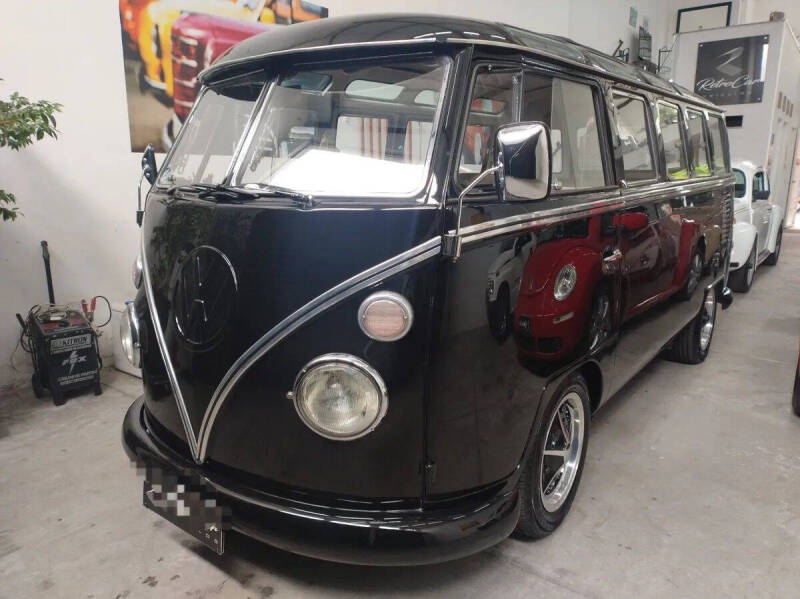 1972 Volkswagen Bus