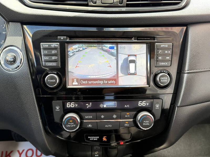2017 Nissan Rogue SV