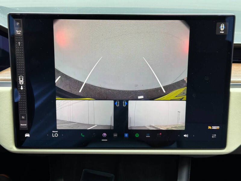 2023 Tesla Model X Standard Range