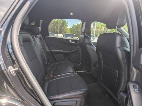 2025 Ford Escape ST-Line Select