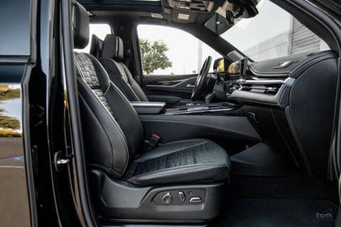 2023 Cadillac Escalade-V