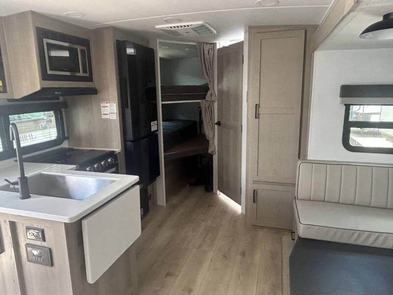 2026 Flagstaff MICROLITE 25 BRDS