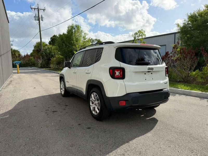 2016 Jeep Renegade Latitude