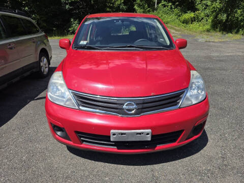 2010 Nissan Versa 1.8 S