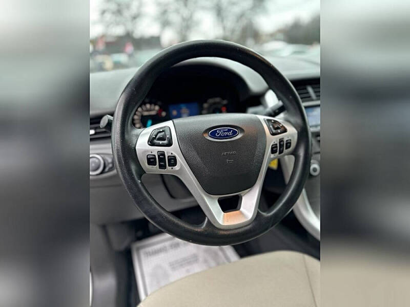 2013 Ford Edge SE