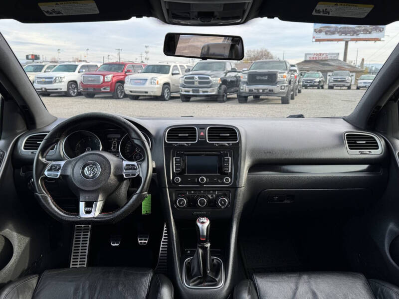 2014 Volkswagen GTI Wolfsburg Edition PZEV