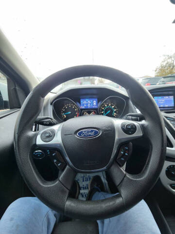 2013 Ford Focus SE