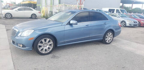 2011 Mercedes-Benz E-Class for sale at INTERNATIONAL AUTO BROKERS INC in Hollywood FL