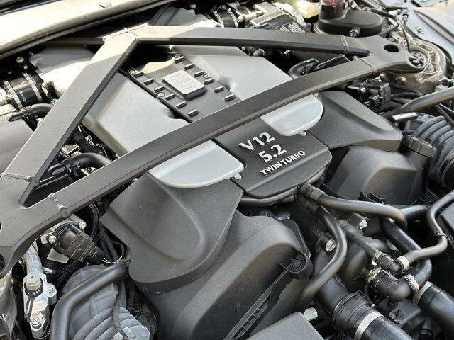 2023 Aston Martin Vantage V12