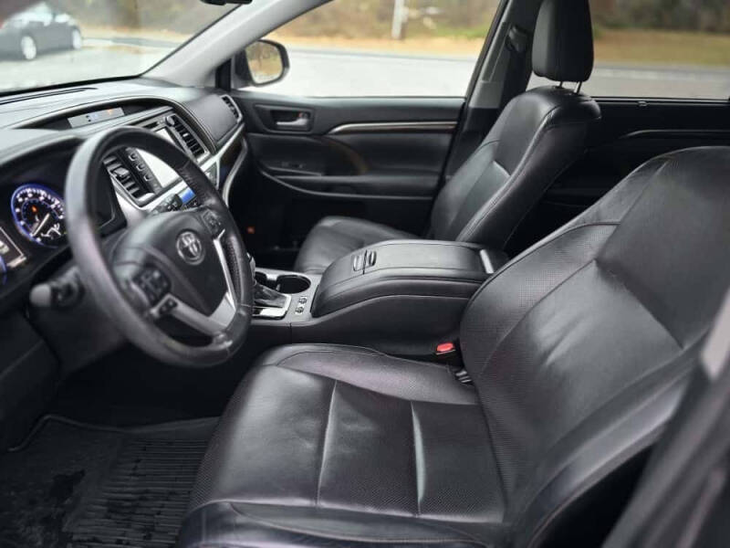 2015 Toyota Highlander Hybrid Limited Platinum