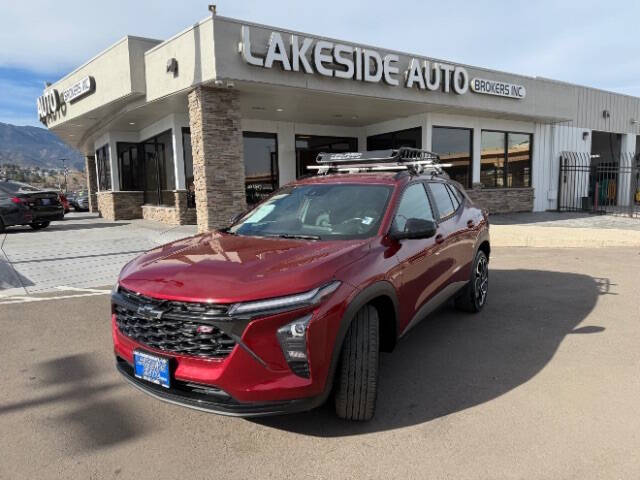 2024 Chevrolet Trax RS's photo