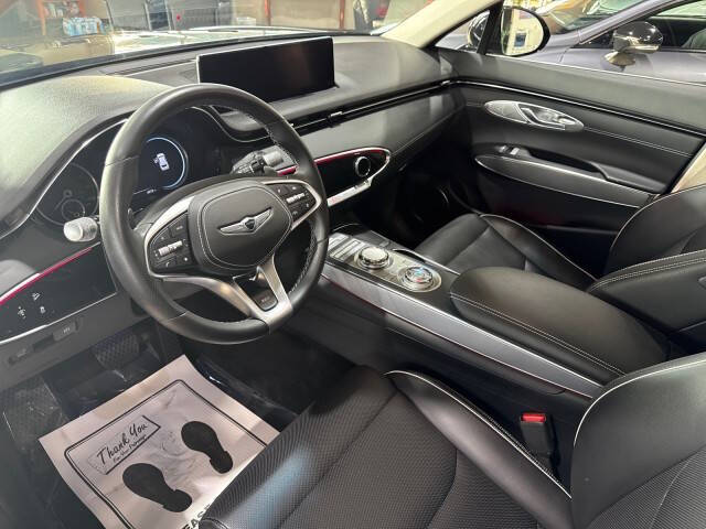 2024 Genesis Electrified GV70