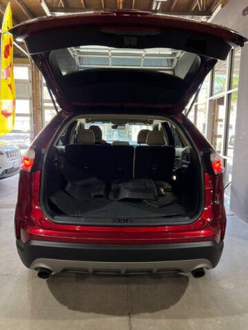 2019 Ford Edge SEL