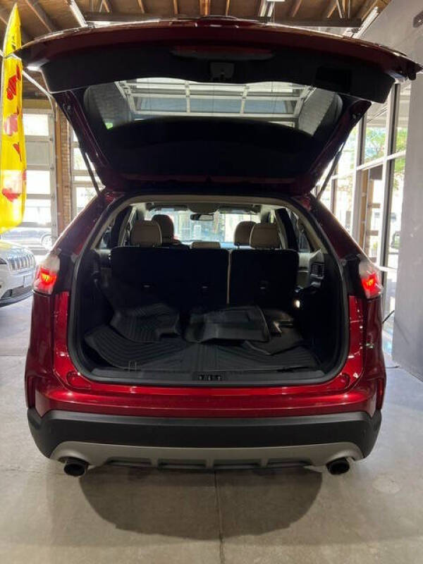 2019 Ford Edge SEL