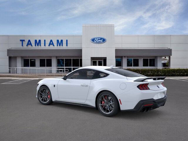 2026 Ford Mustang Dark Horse