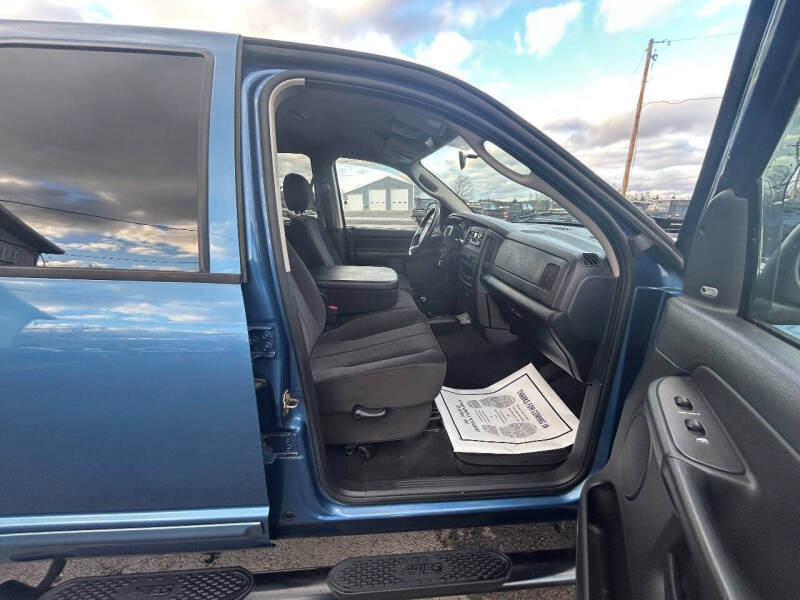 2004 Dodge Ram 1500 SLT